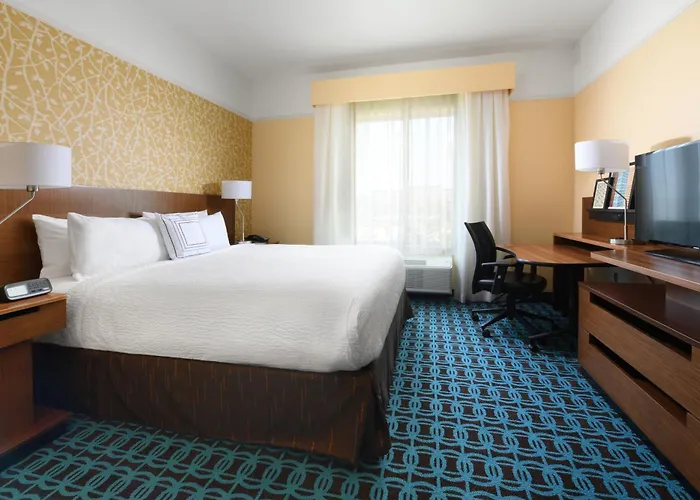 Fairfield Inn & Suites By Marriott Fort Worth South/Burleson