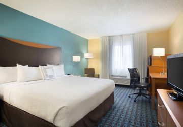 Fairfield & By Marriott Worth South/burleson 3*